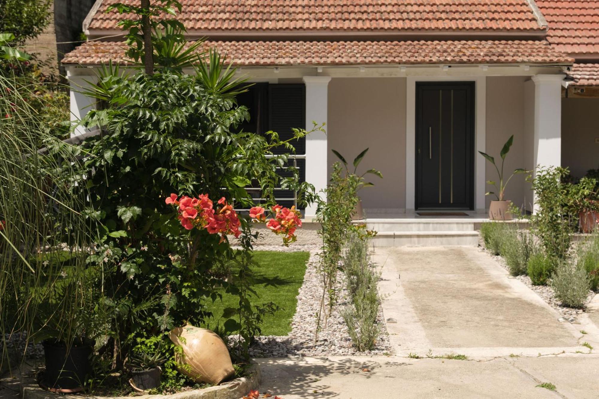 Mouzakitis 1 Apartment Arillas (Corfu)